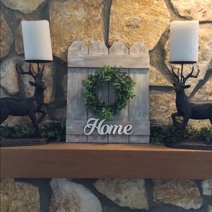 Picket fence and wreath home decor
